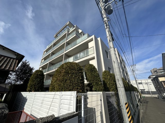 プラウド中島丁ディア―ジュの外観