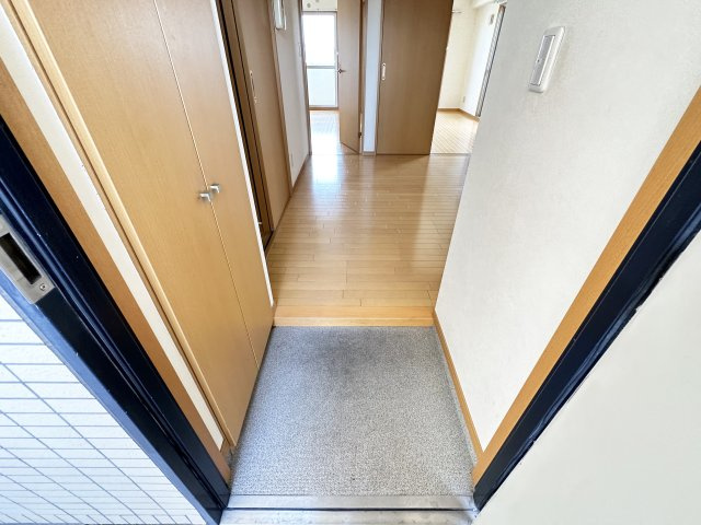 ラ・フルールの玄関