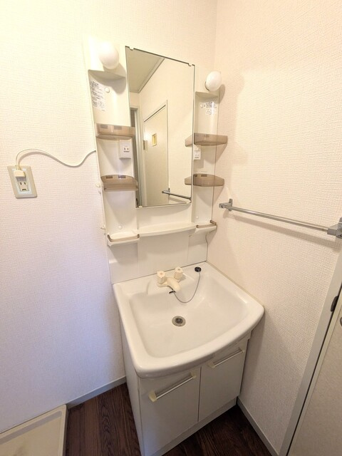 洗面台が独立してます♪