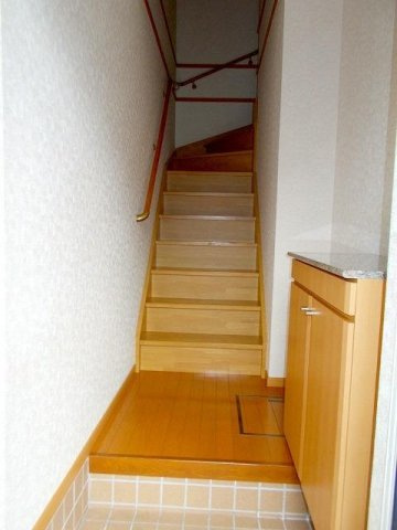 コート・サンモールの玄関|シンプルで使いやすい玄関です