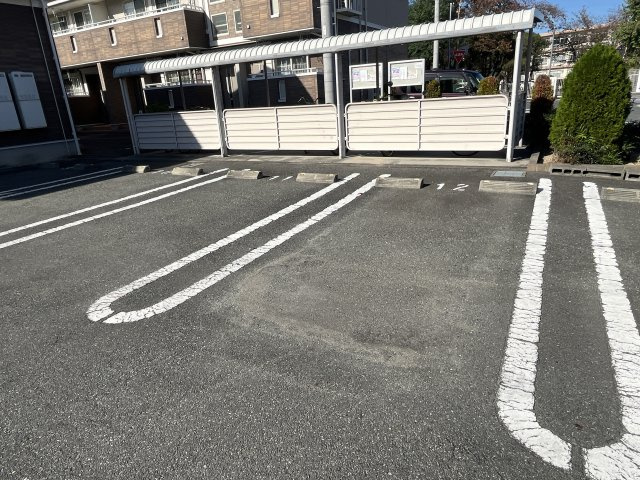 スマイル　タウンＡの駐車場