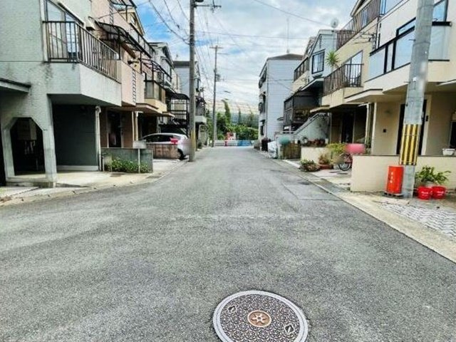 【前面道路含む現地写真】 | 山科区大宅細田町　売地（建築条件付き）