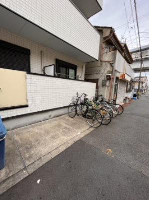 【その他共用部分】 | セントレジス新大阪 | 駐輪場です