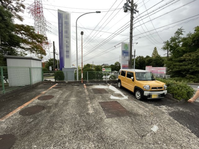 大清水1棟ビル(P3台付)の駐車場