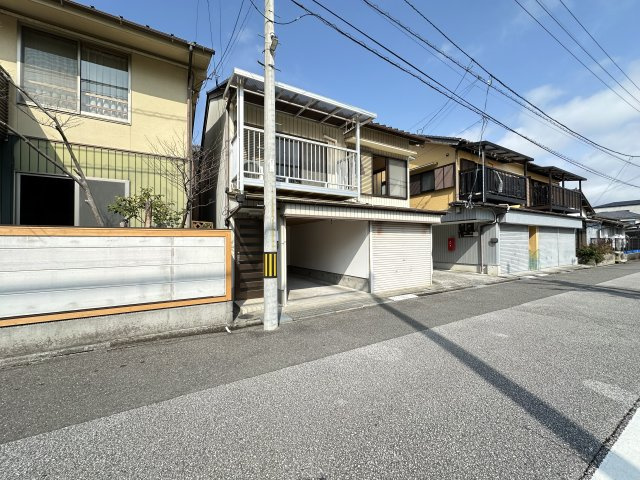 天神町貸家の周辺