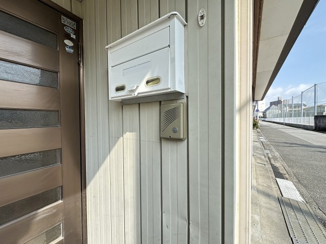 天神町貸家のロビー