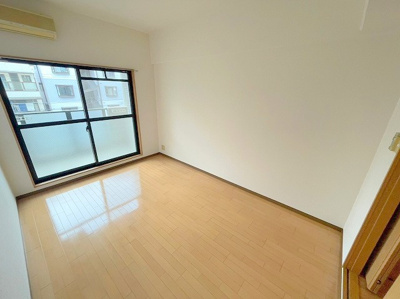 【洋室】 | エクセレント上新１１