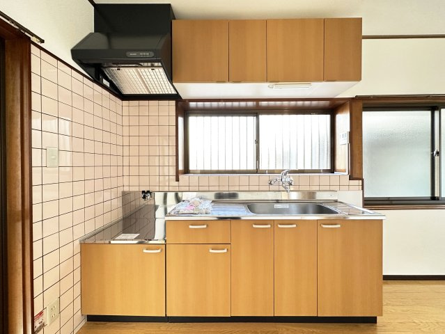 平和町貸家のキッチン