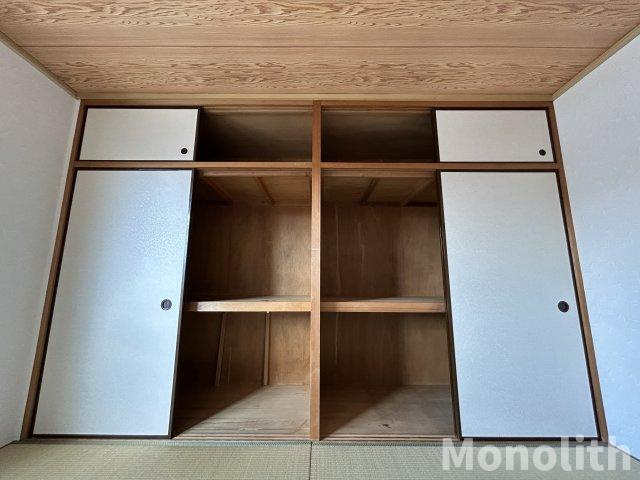 ソファレ大町の収納