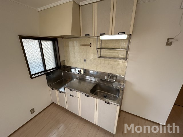 ソファレ大町のキッチン