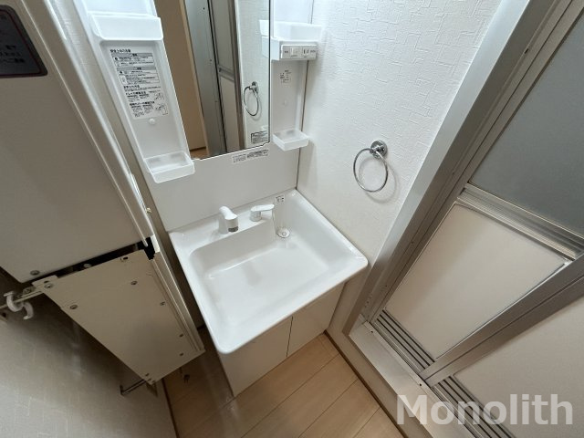 ソファレ大町の洗面所