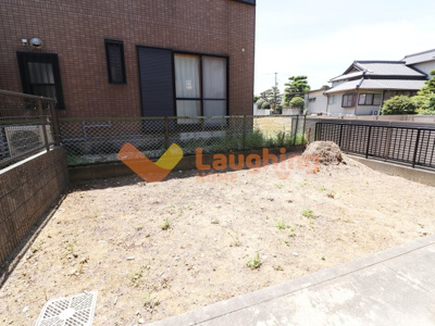 【バルコニー】 | グランドールC棟 | 外からの目が気にならないバルコニーで洗濯物が干せます