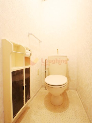 【トイレ】 | グランドールC棟 | ゆったりとした空間のトイレです