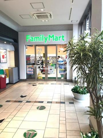 千葉市花見川区幕張町３丁目のアパートのロビー|ファミリーマート Pasar幕張上り店 1km