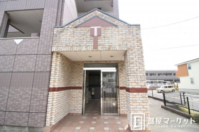 【エントランス】 | コーディアル三好