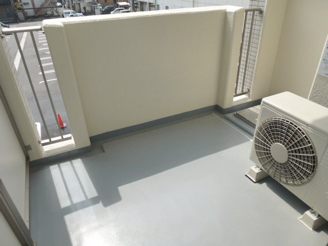 ケイマイティのバルコニー