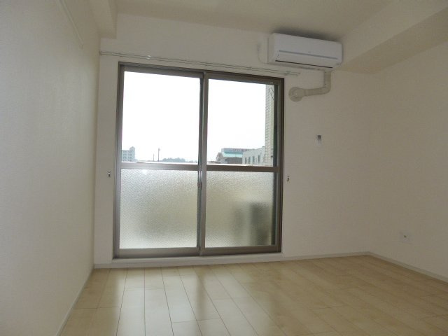 ケイマイティの寝室