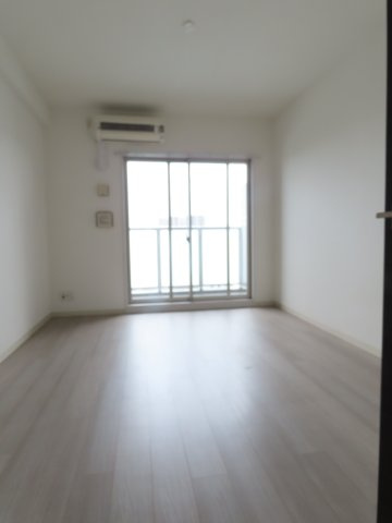 大阪ＷＥＳＴレジデンスの居間・リビング