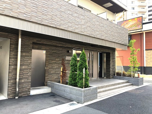 La Douceur新小岩のエントランス