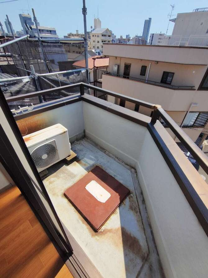 井上ハイツのバルコニー