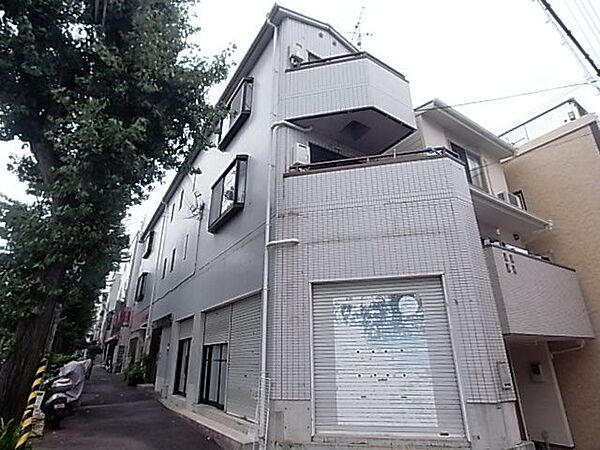 井上ハイツの外観