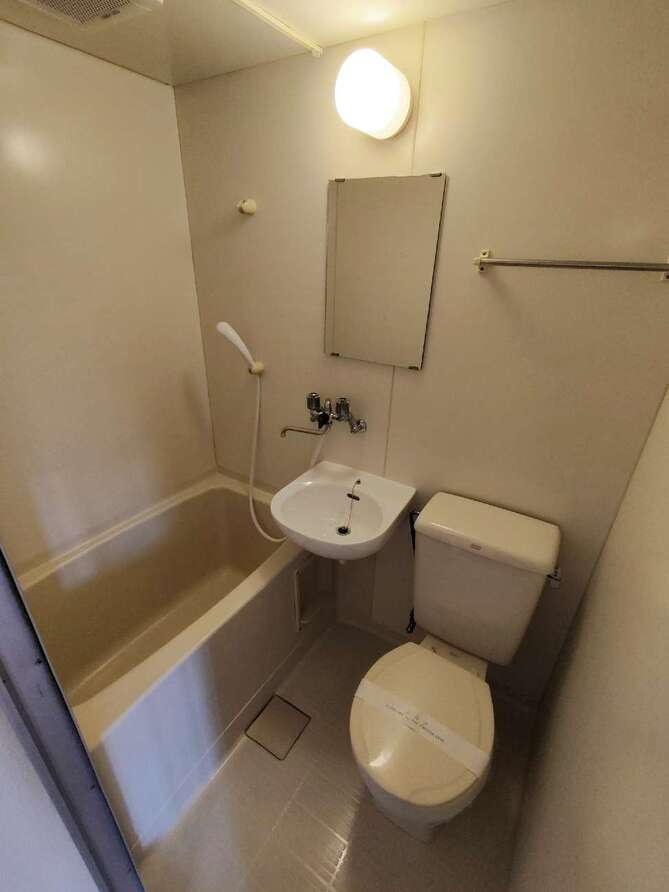 井上ハイツの浴室