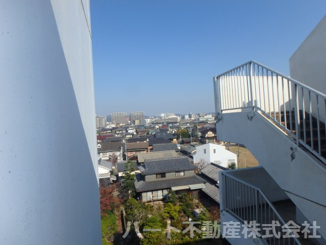 亀山ビル100の展望