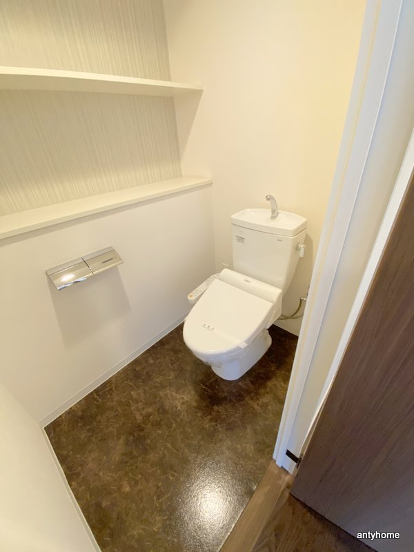 LaSante梅田北　仲介手数料無料のトイレ