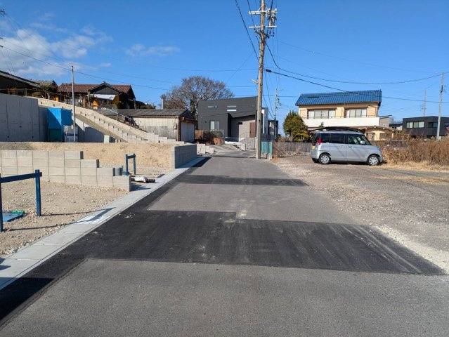 常滑市陶郷町1丁目　売地Cの前面道路含む現地写真|前面道路