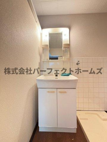 富田マンションの洗面所|忙しい朝には欠かせない洗面所です