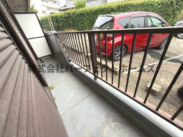 富田マンションのバルコニー|落ち着いた時間を過ごせるバルコニーです
