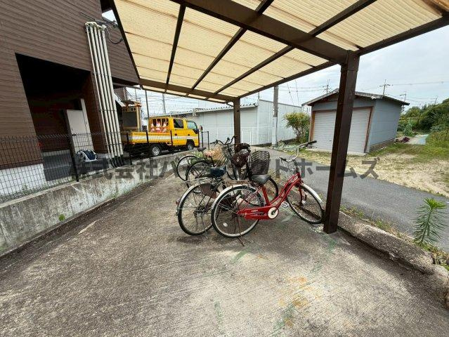富田マンションのその他共用部分|駐輪場