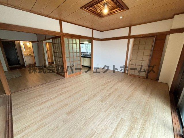 富田マンションの居間・リビング|リビングです