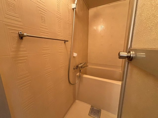 富田マンションの浴室|お風呂で日々の疲れを落としましょう