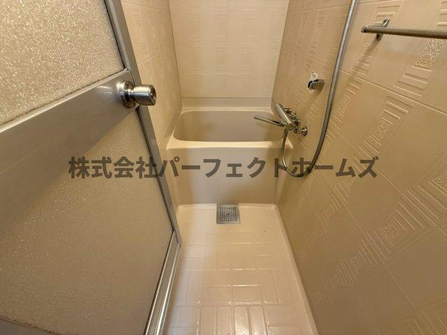 富田マンションの浴室|ゆったり過ごせるお風呂です