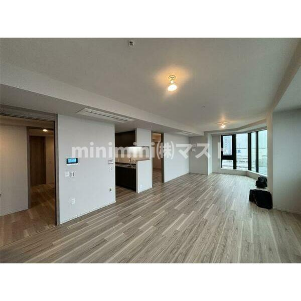 グランドメゾン大阪上本町の居間・リビング