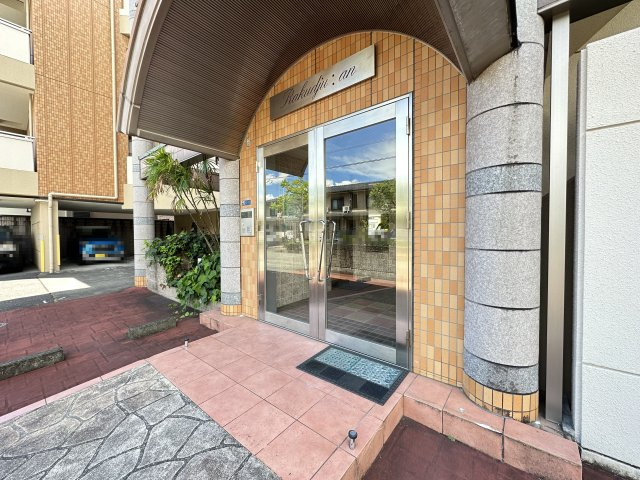 楽住庵のエントランス