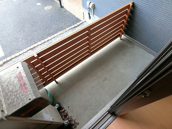 【バルコニー】