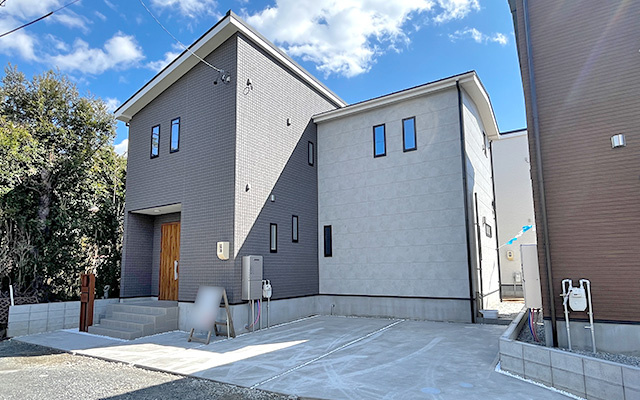 売中古戸建　中央区宮竹町の外観