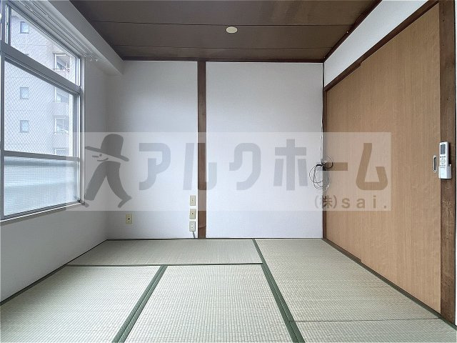 リズム柏原の和室