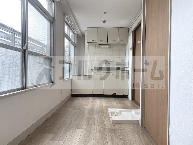 リズム柏原の居間・リビング