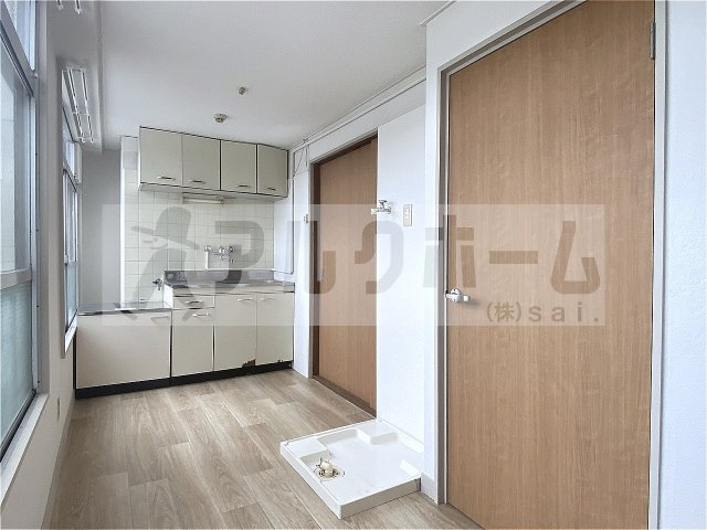 リズム柏原の居間・リビング