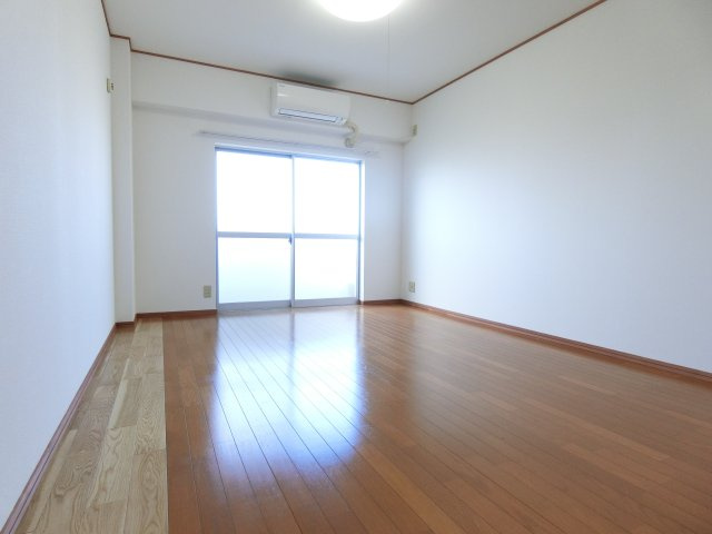 【洋室】 | 西野ハイツ