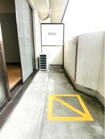 リバーサイド東櫛原のバルコニー|陽当たり良好なバルコニーです♪