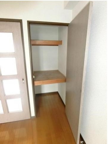 リバーサイド東櫛原の内装