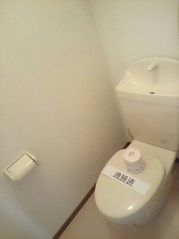 エアリーヴィラ参番館のトイレ|ゆったりとした空間のトイレです