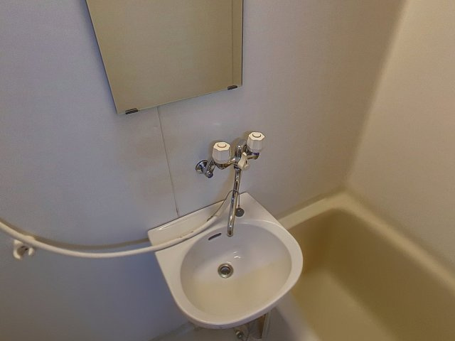 マチレス旭の独立洗面台