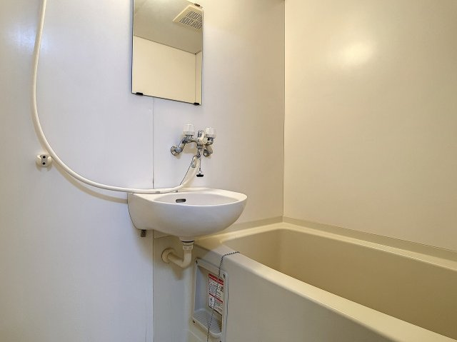 マチレス旭の浴室