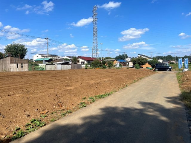 土地 狭山市柏原 全7区画の外観|前面道路幅員約4.2m