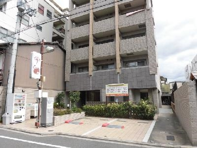 ベラジオ五条堀川Ⅱの駐車場|1階コインパーキング